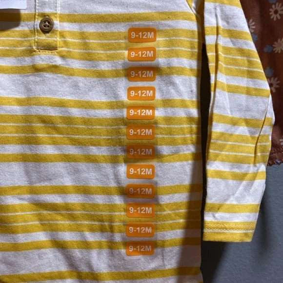 BRAND NEW BABY GIRL 4 PIECE SET SIZE 9-12 MONTHS OKD! NWT. SMOKE FREE HOME! - Picture 3 of 6